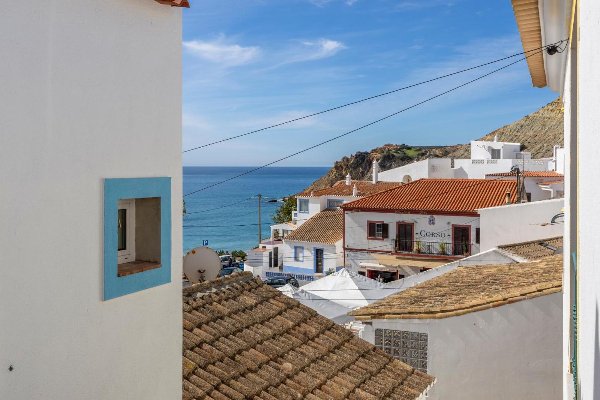 Villa Som Das Ondas Budens Exterior photo